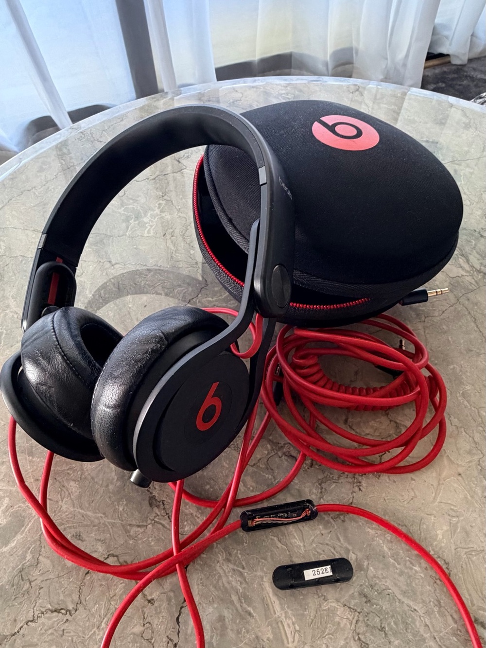 Beats Mixr by Dr.Dre Monster Edition Headphones-Black/Red
